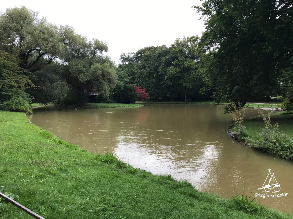 English Garden Giriş