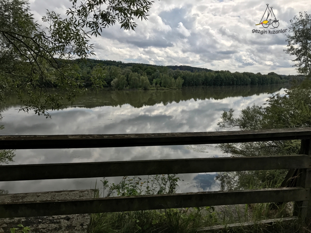 Isar Nehri