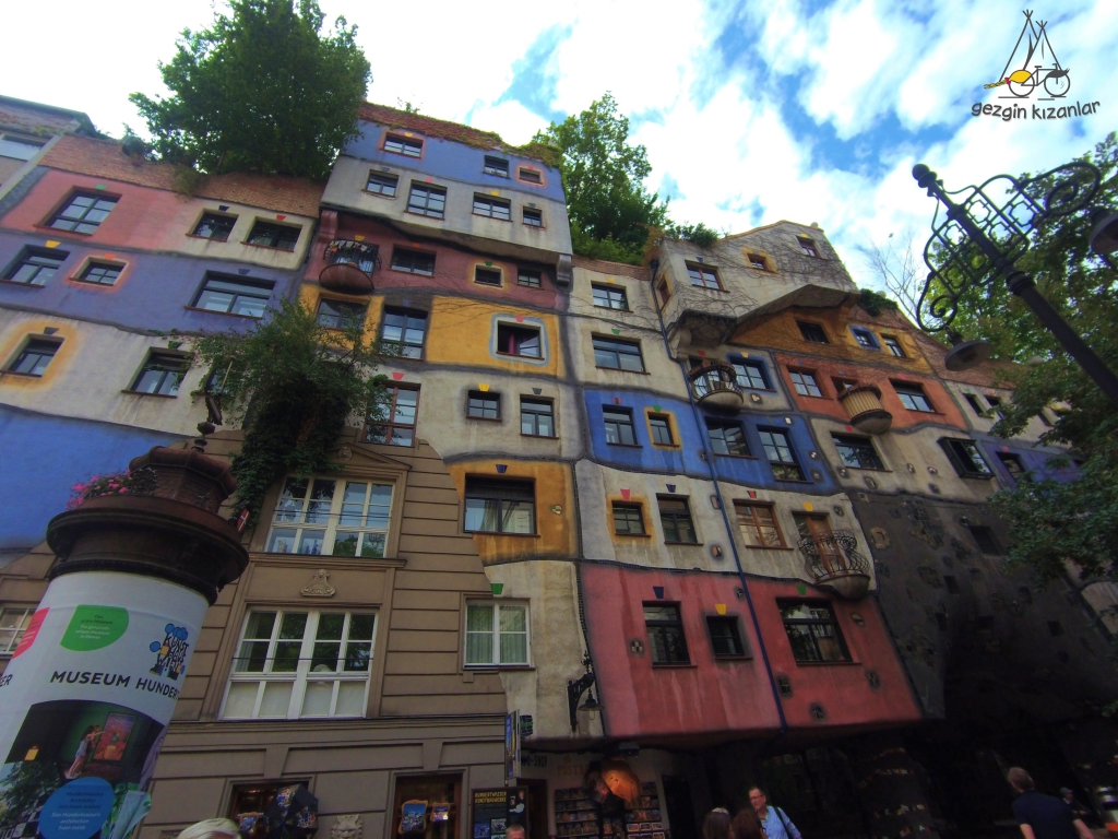 Hundertwasser