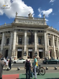 Viyana Tiyatro Binası