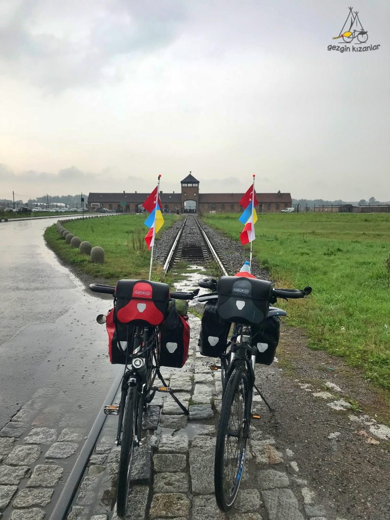 auschwitz-II-birkenau